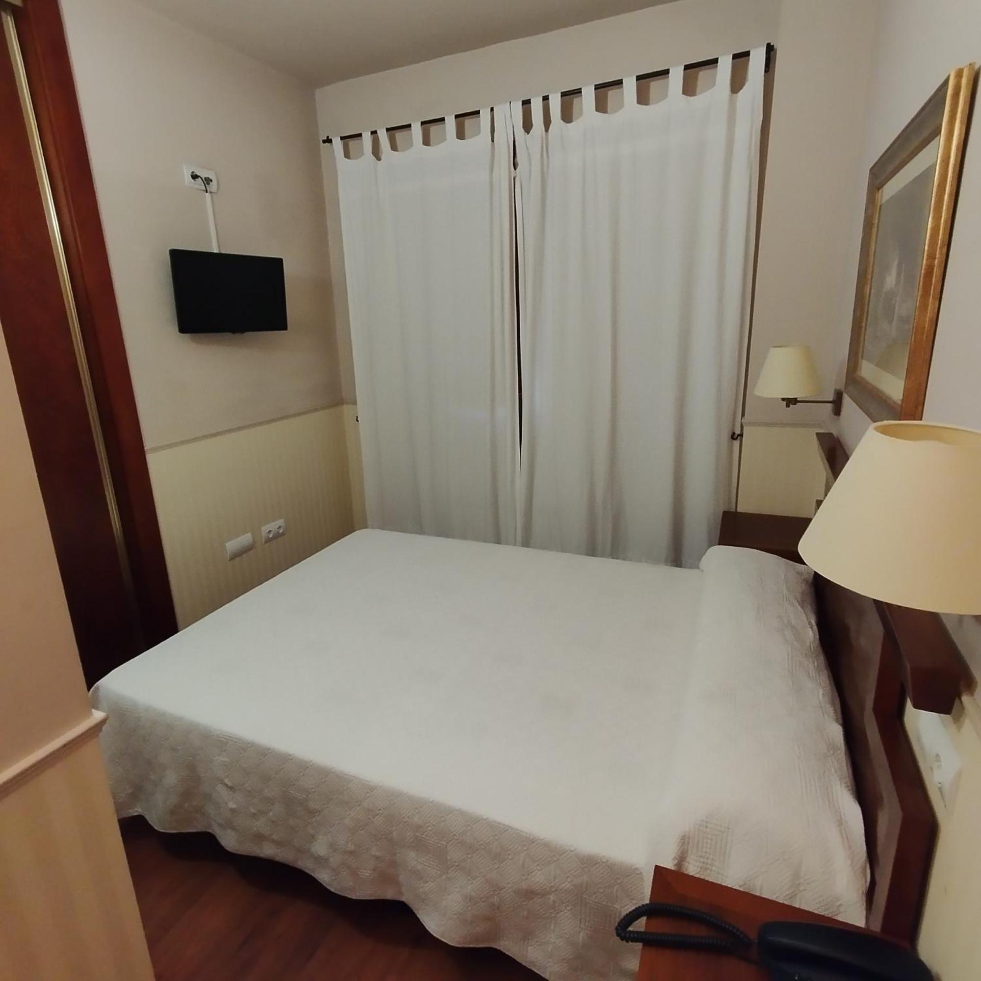 Hotel Hospederia El Fielato à El Burgo De Osma Extérieur photo