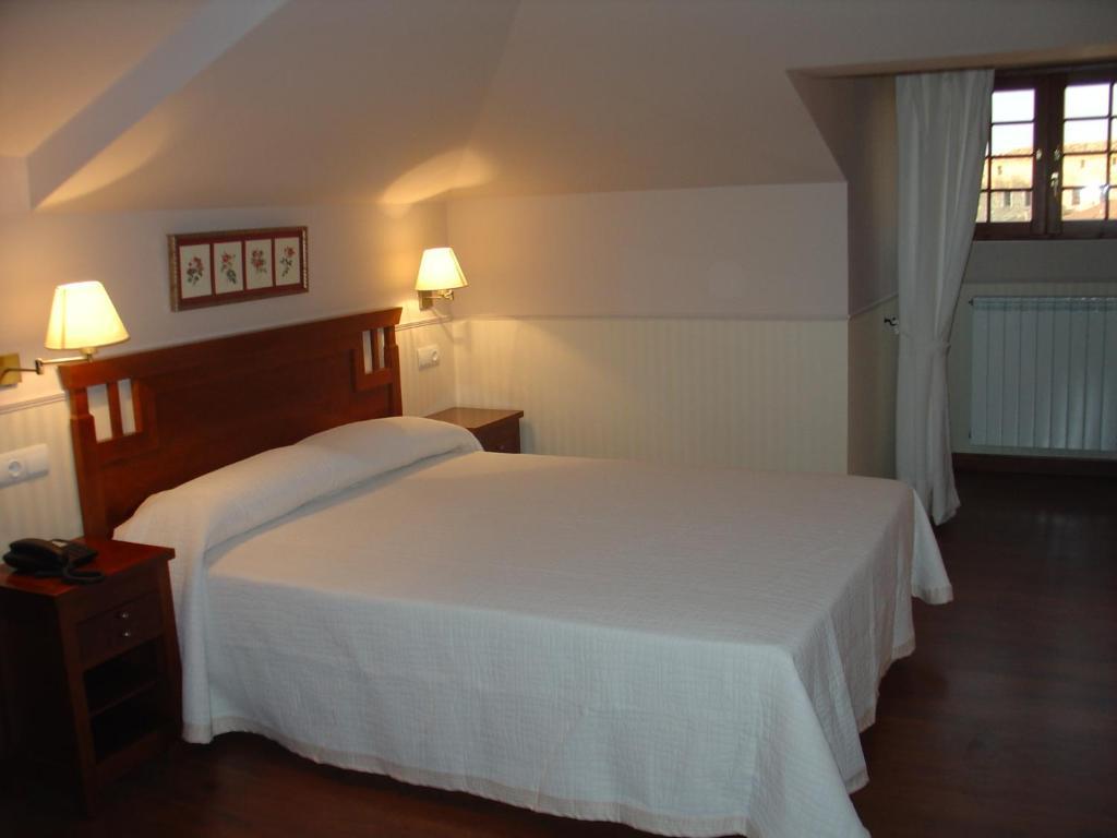 Hotel Hospederia El Fielato à El Burgo De Osma Extérieur photo